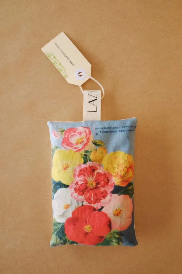 Begonia - Lavender Scented Sachet