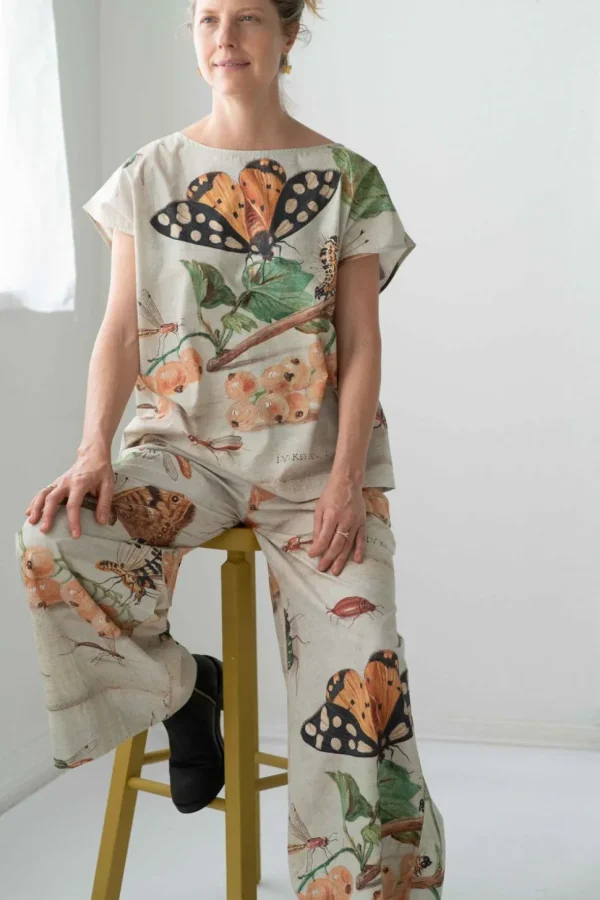 Eleanor Top In Insects Print