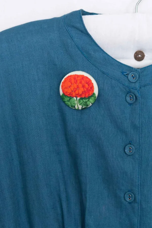 Geranium Brooch