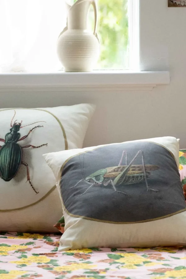 Grasshopper Cushion Cover