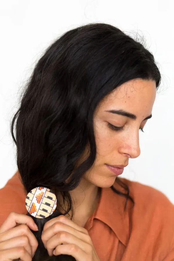 Hair Button In Melody