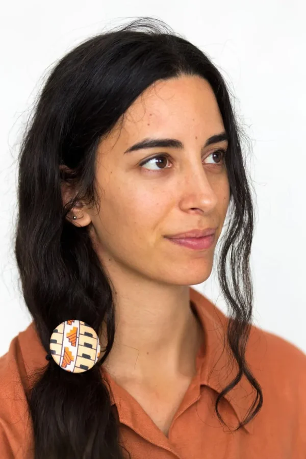 Hair Button In Melody