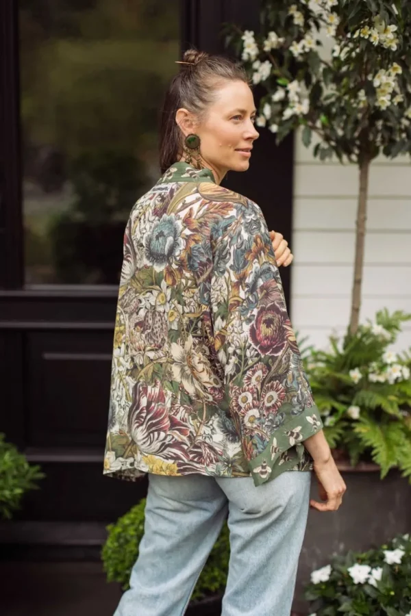 Love Grows Wild Crop Kimono