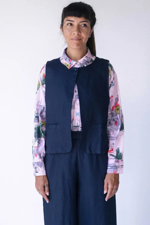 Marlo Vest In Dark Navy