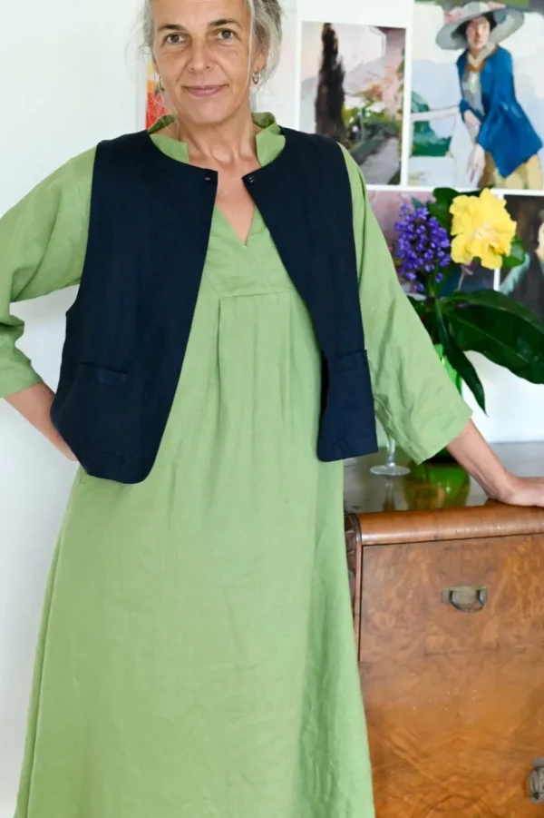 Marlo Vest In Dark Navy