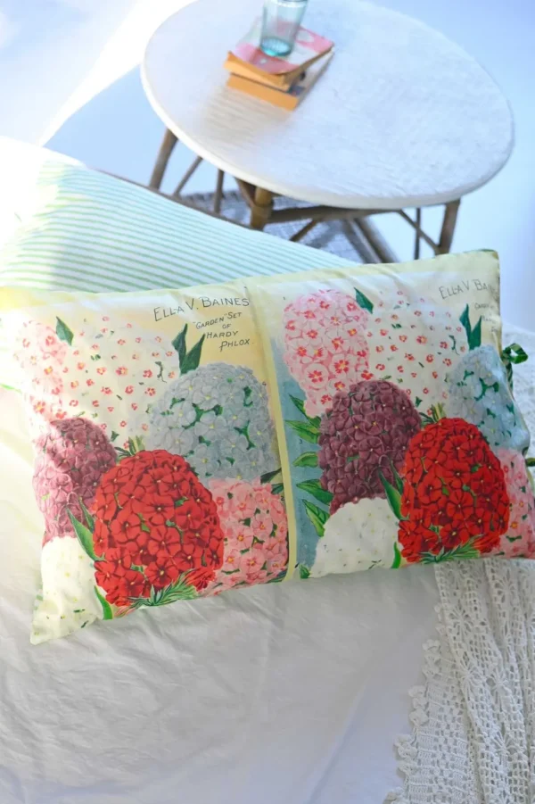 Phlox Pillowcase Set