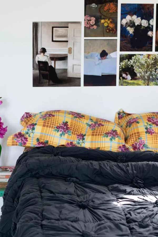 Rosette Quilt In Charcoal *Organic Cotton