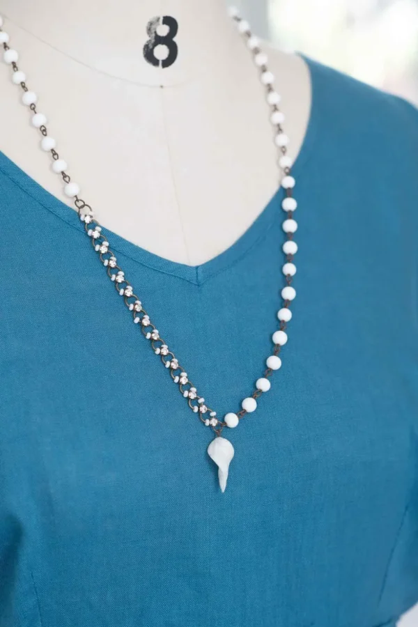 Vintage Milk Glass Necklace
